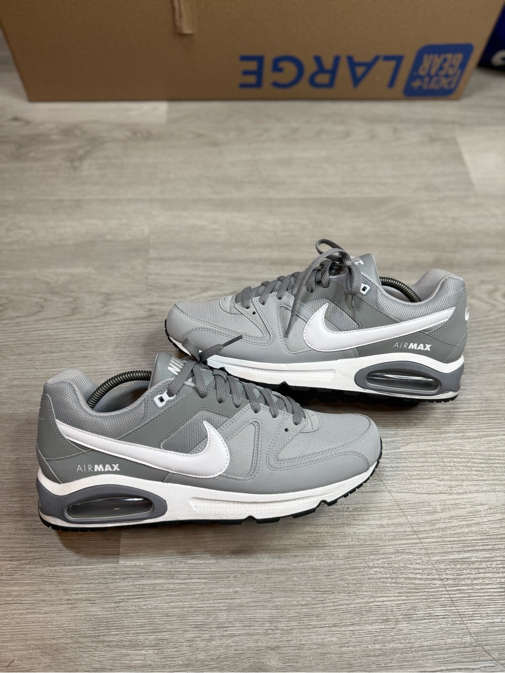 Nike Air Max Men's Sneakers - Grey & White size 11.5 no box